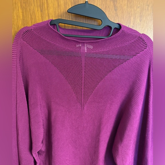 NWOT Bar III Size XL Fuchsia Textured Dolman Sleeve Crop Top Sweater - Picture 4 of 16